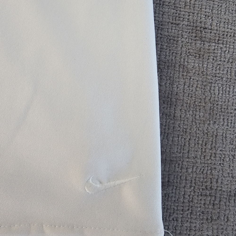 Nike Women's White Mini Skort - Picture 4 of 5